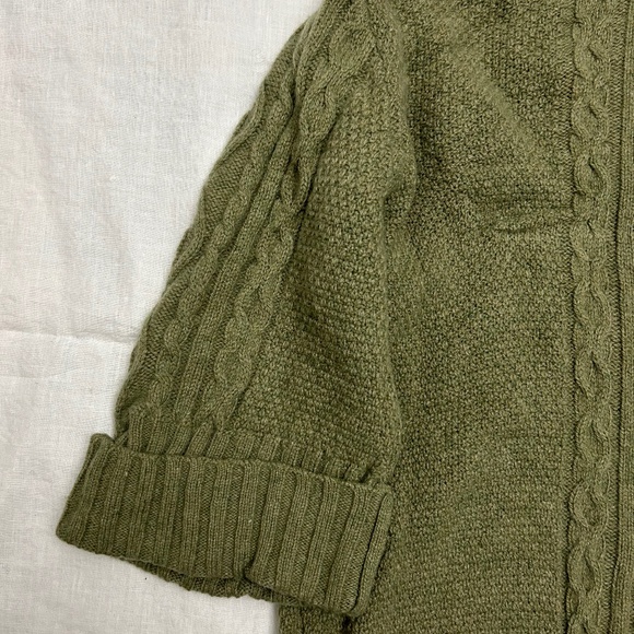Green Wool Cable Knit Turtleneck Sweater - Picture 2 of 9